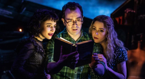 It s Showtime Sophia Anne Caruso abruptly leaves Beetlejuice