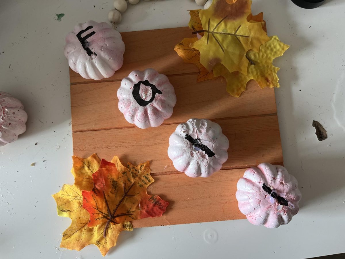 Fall+Arts+and+Crafts+to+do+at+Home%21